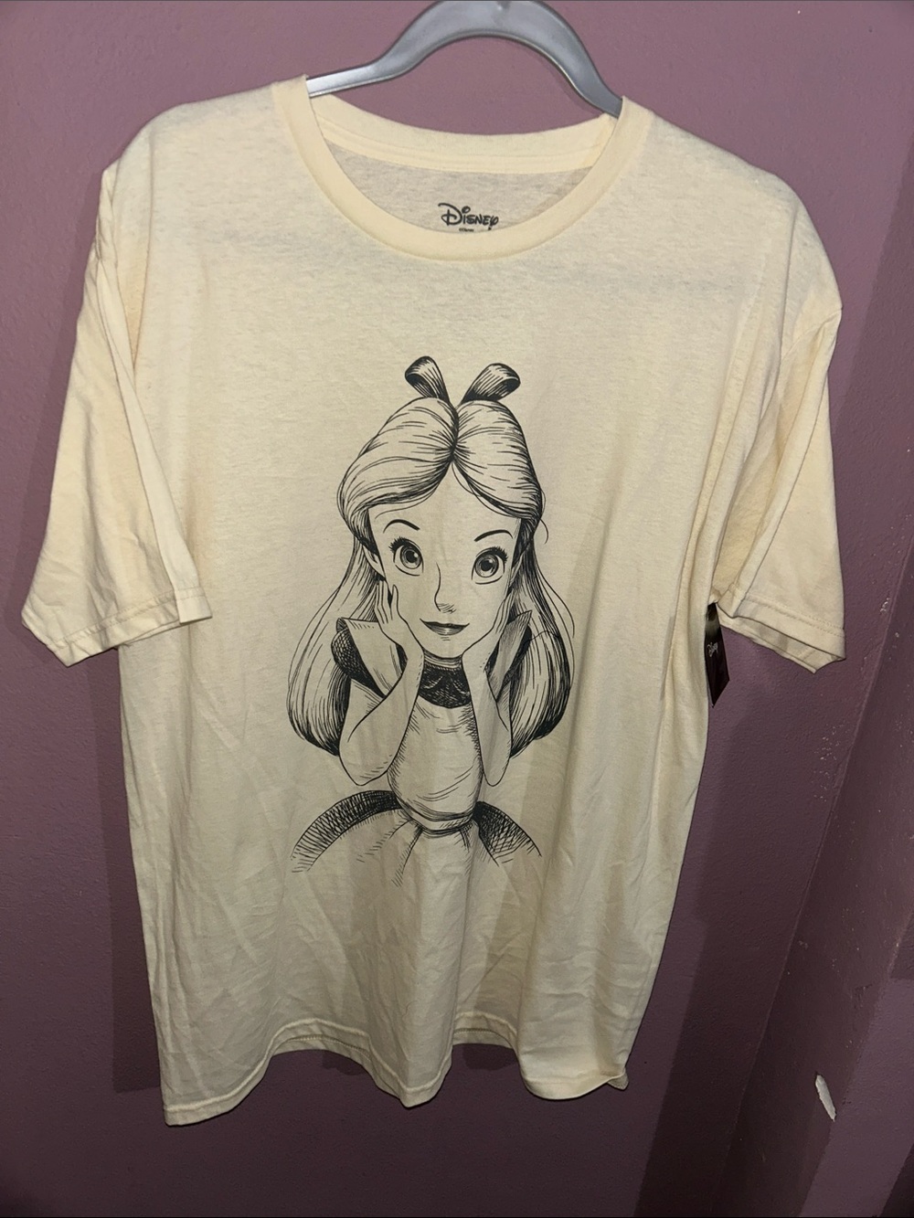 Disney Alice in Wonderland Graphic Tee